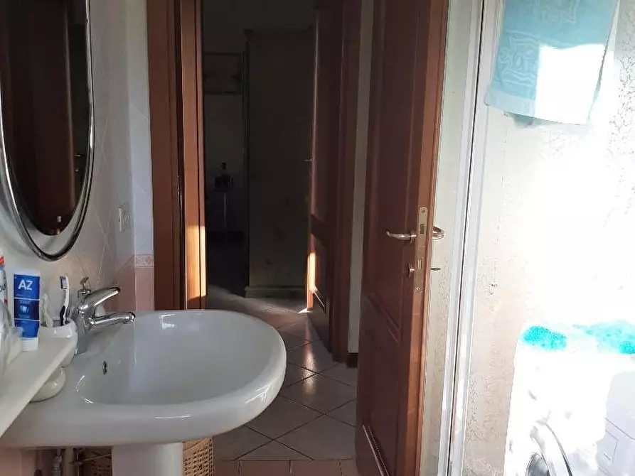 Immagine 9 di Appartamento in vendita  a Massa