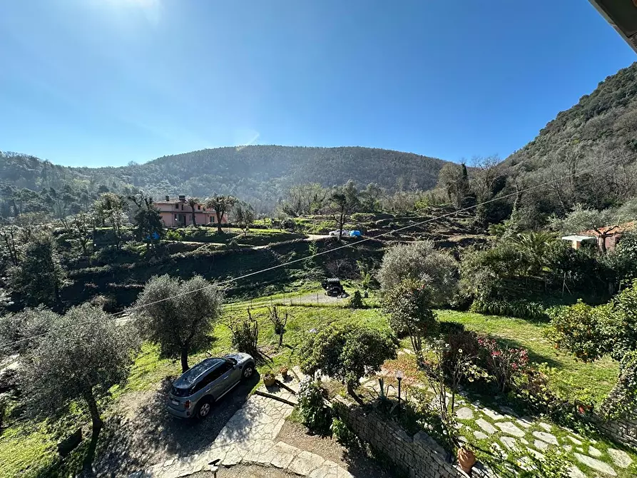 Immagine 7 di Casa semindipendente in vendita  a Ameglia