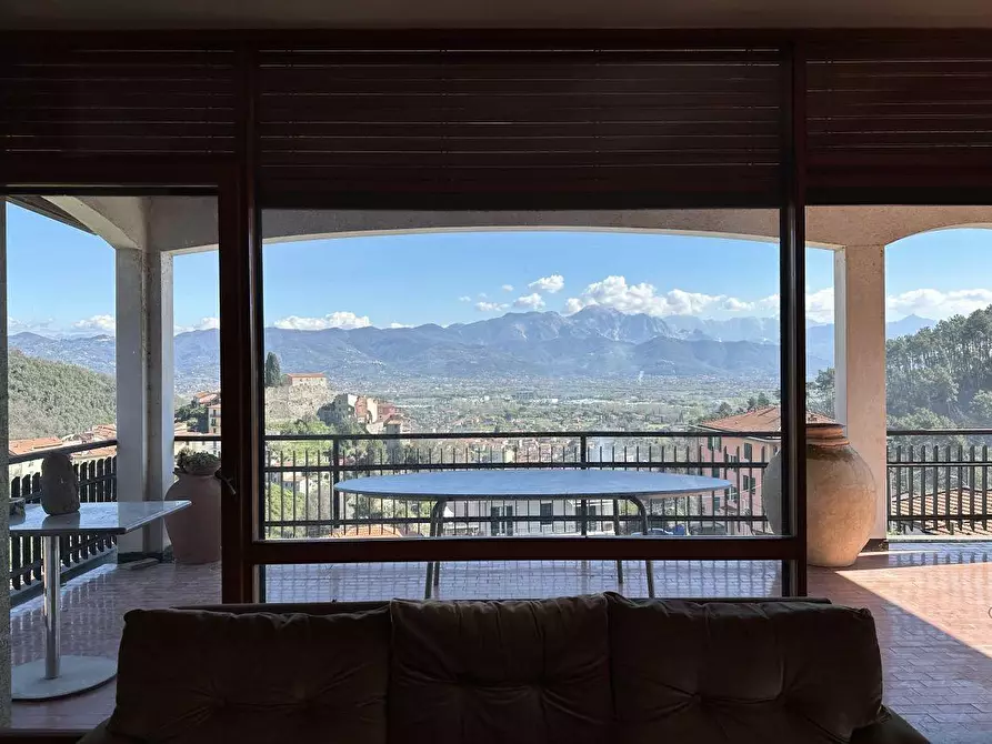 Immagine 16 di Casa semindipendente in vendita  a Ameglia