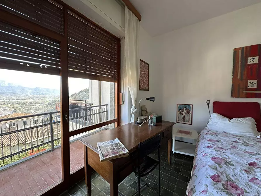 Immagine 29 di Casa semindipendente in vendita  a Ameglia