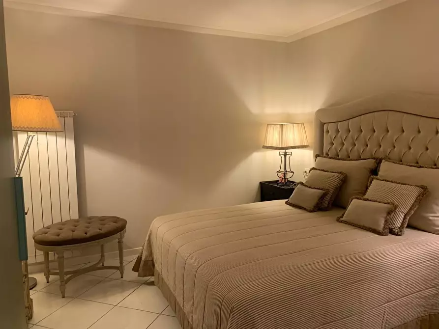 Immagine 7 di Casa trifamiliare in vendita  a Pietrasanta