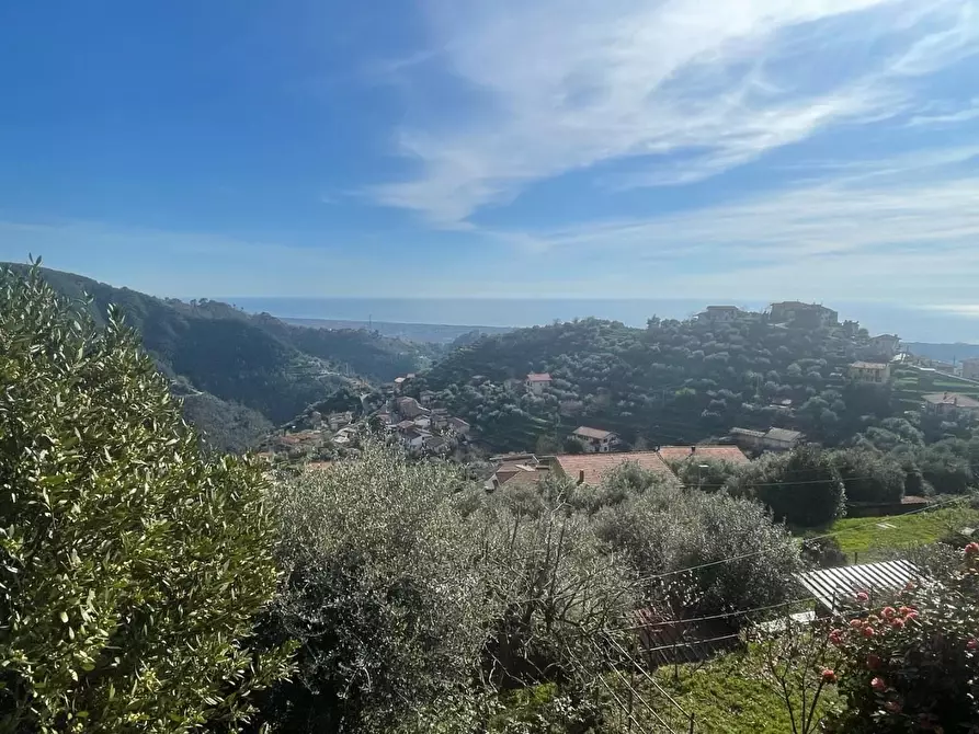 Immagine 21 di Casa semindipendente in vendita  a Montignoso