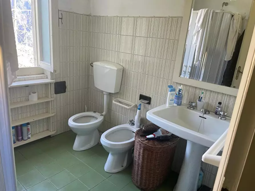 Immagine 22 di Casa semindipendente in vendita  a Montignoso