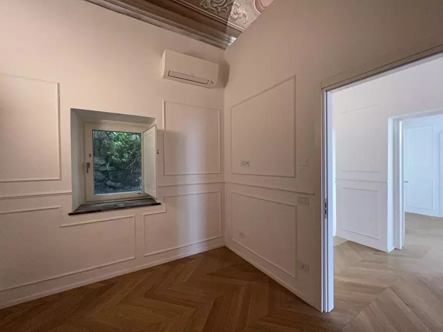 Immagine 22 di Appartamento in vendita  a La Spezia