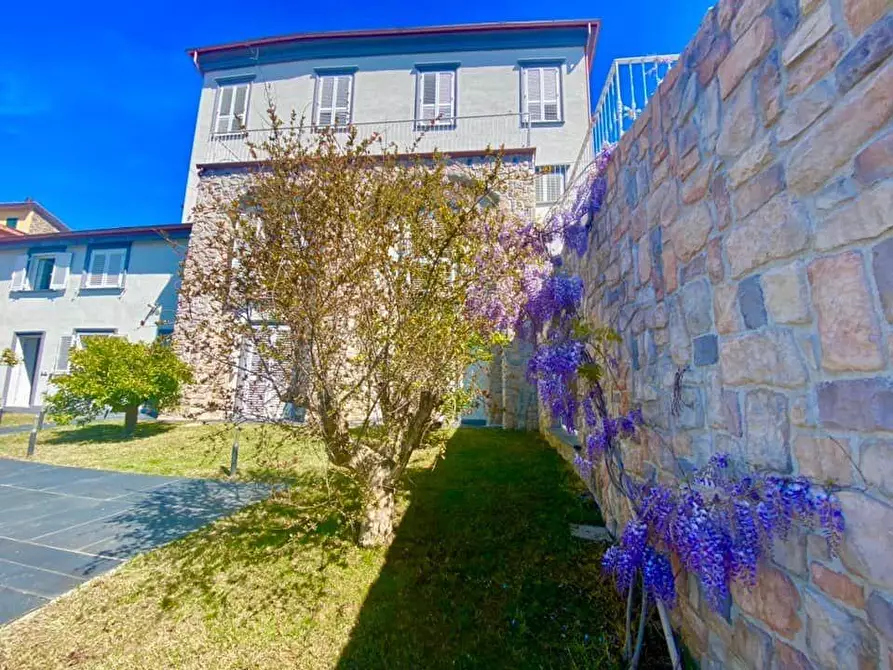 Immagine 5 di Appartamento in vendita  a La Spezia