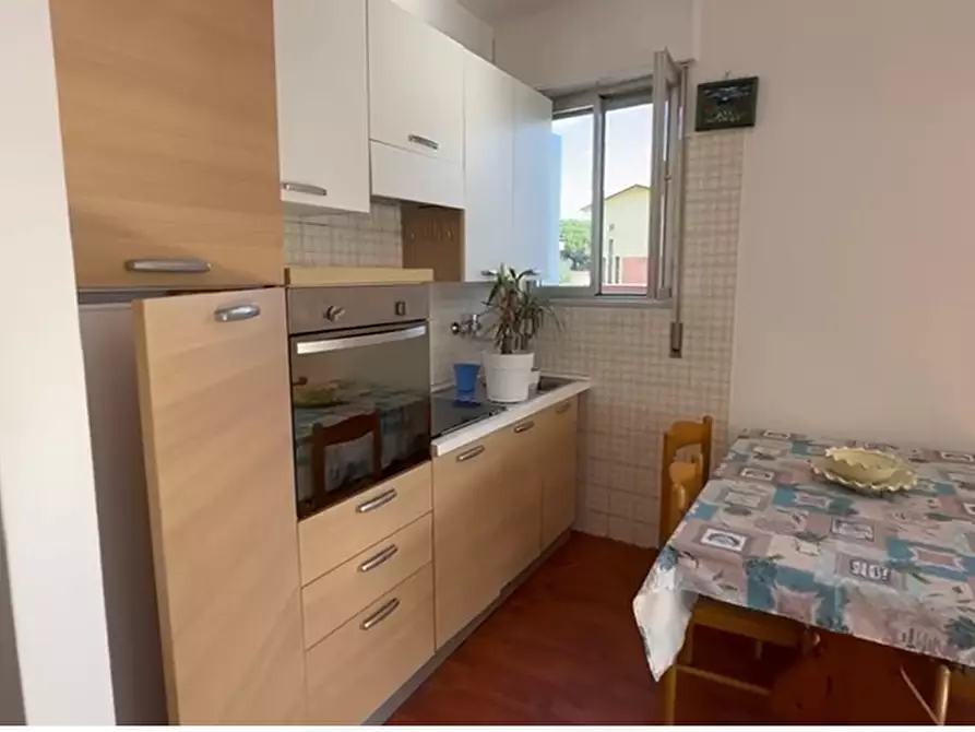 Immagine 7 di Appartamento in vendita  a Carrara