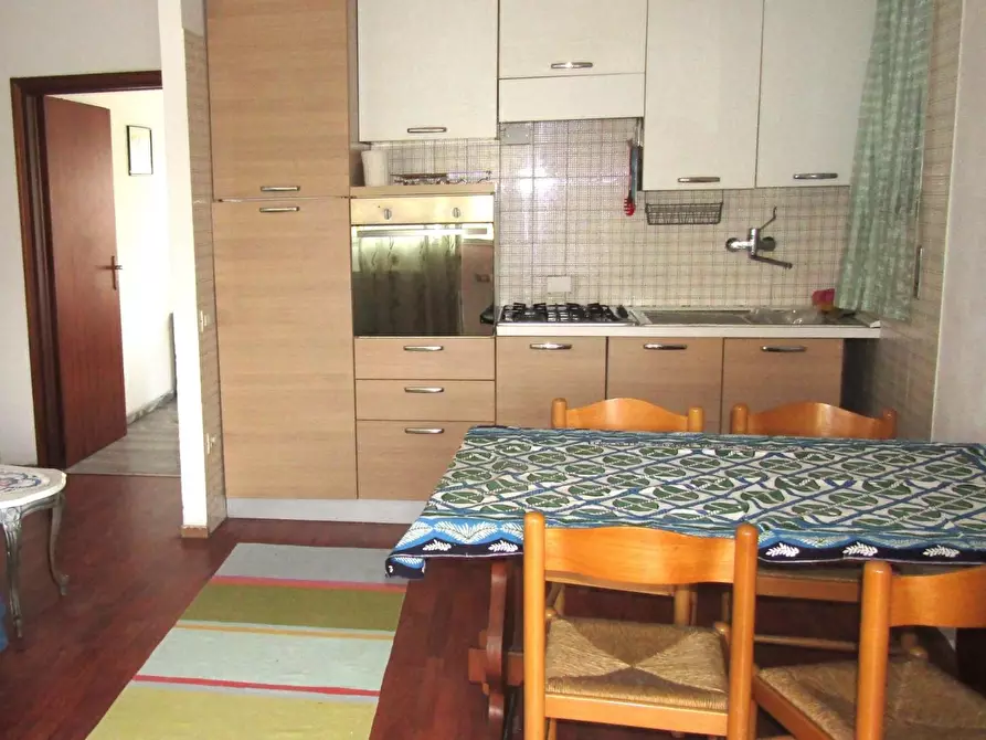 Immagine 9 di Appartamento in vendita  a Carrara