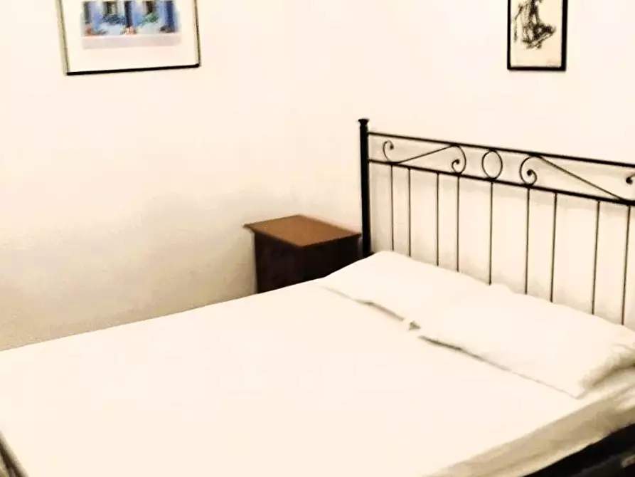 Immagine 33 di Appartamento in vendita  a Carrara