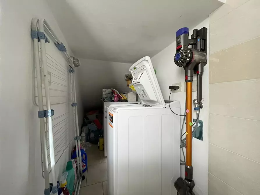 Immagine 15 di Appartamento in vendita  a Siena