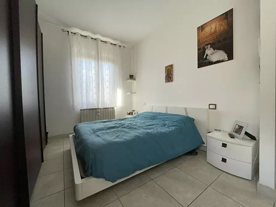 Immagine 11 di Appartamento in vendita  a Siena