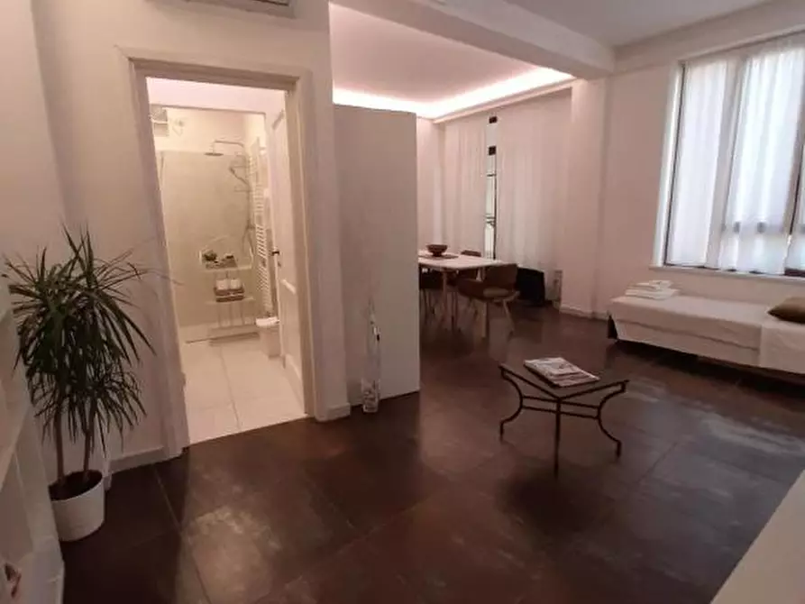 Immagine 8 di Appartamento in affitto  a Pietrasanta