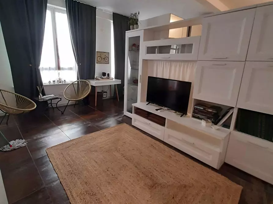 Immagine 3 di Appartamento in affitto  a Pietrasanta