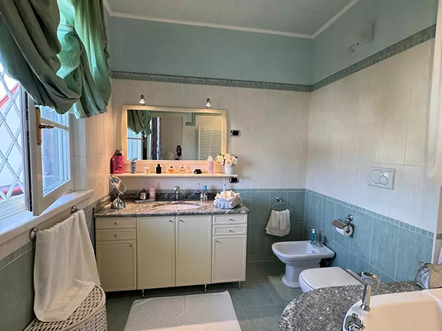 Immagine 21 di Villa in affitto  a Forte Dei Marmi