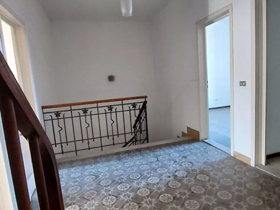 Immagine 47 di Villa in vendita  a Viareggio