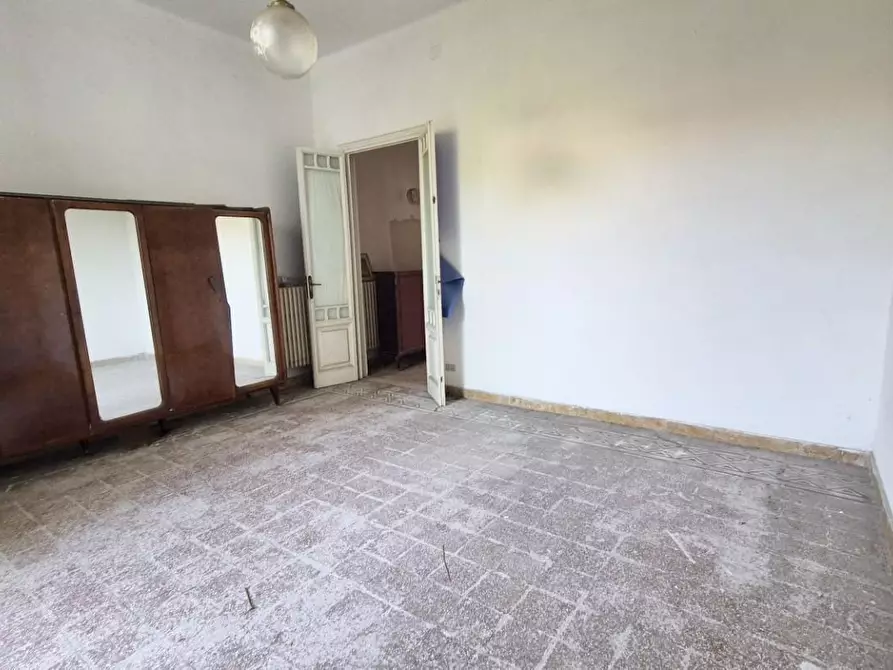 Immagine 20 di Villa in vendita  a Viareggio