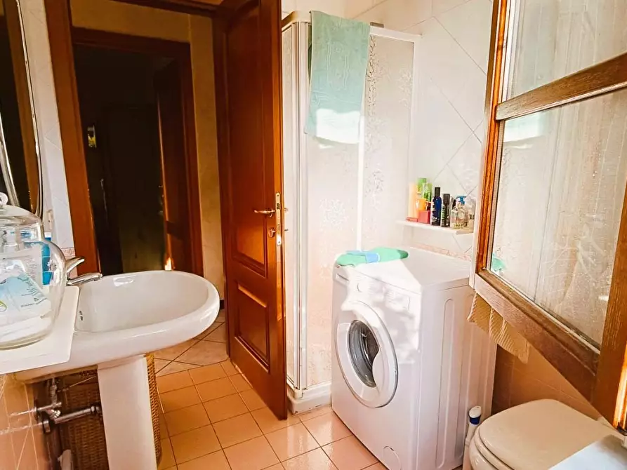 Immagine 22 di Appartamento in vendita  a Massa