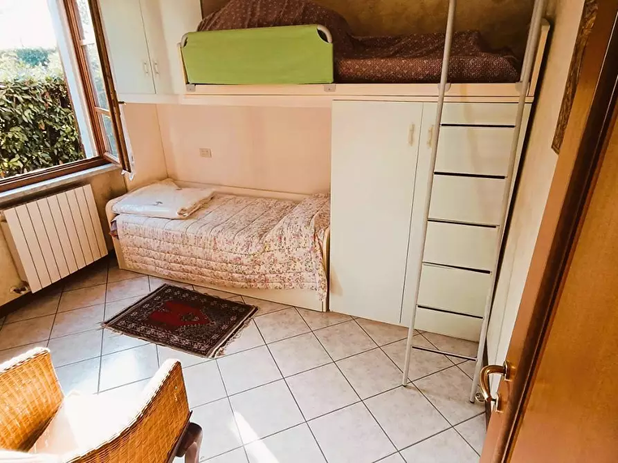 Immagine 18 di Appartamento in vendita  a Massa