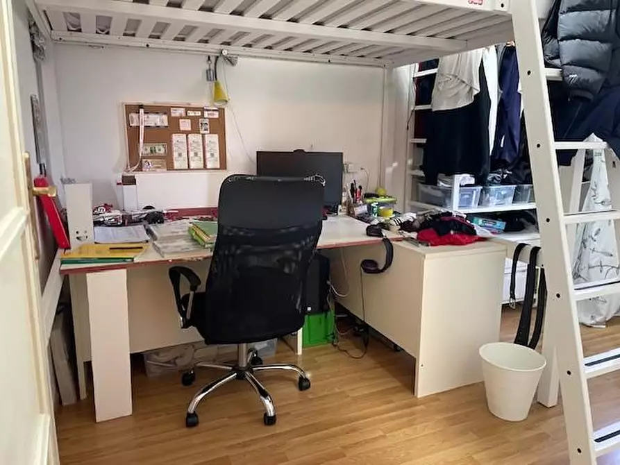 Immagine 8 di Casa bifamiliare in vendita  a Pisa