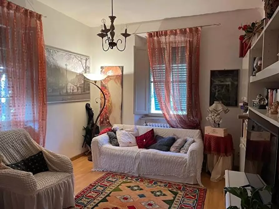 Immagine 19 di Casa bifamiliare in vendita  a Pisa