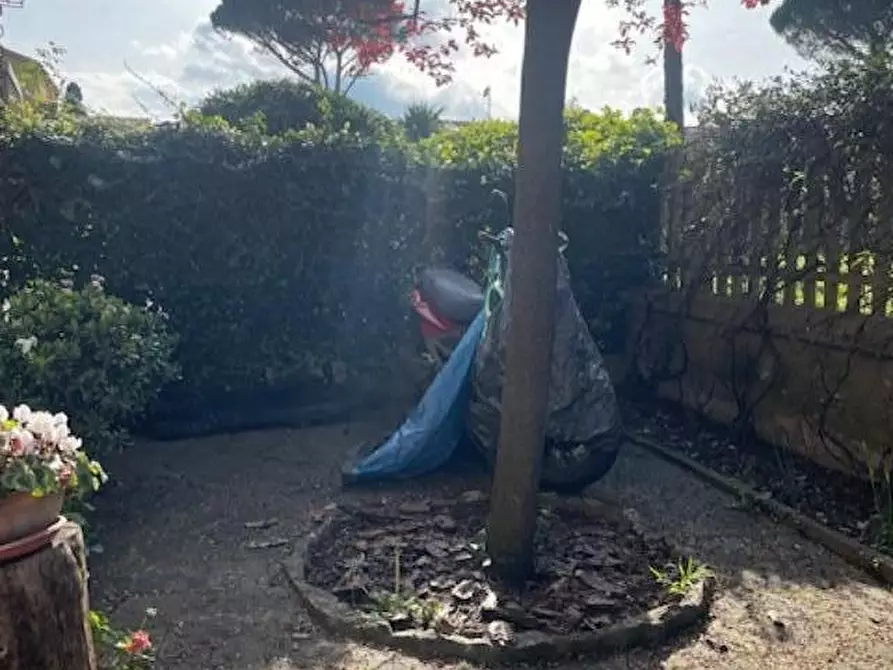 Immagine 24 di Casa bifamiliare in vendita  a Pisa