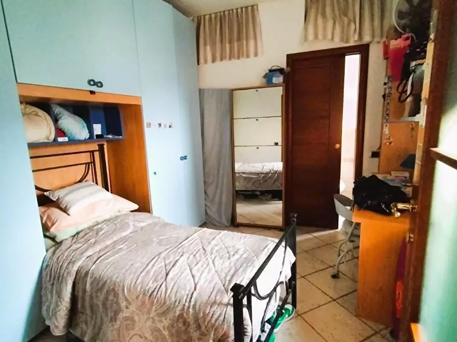 Immagine 8 di Appartamento in vendita  a Ortonovo