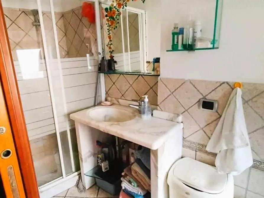 Immagine 6 di Appartamento in vendita  a Ortonovo