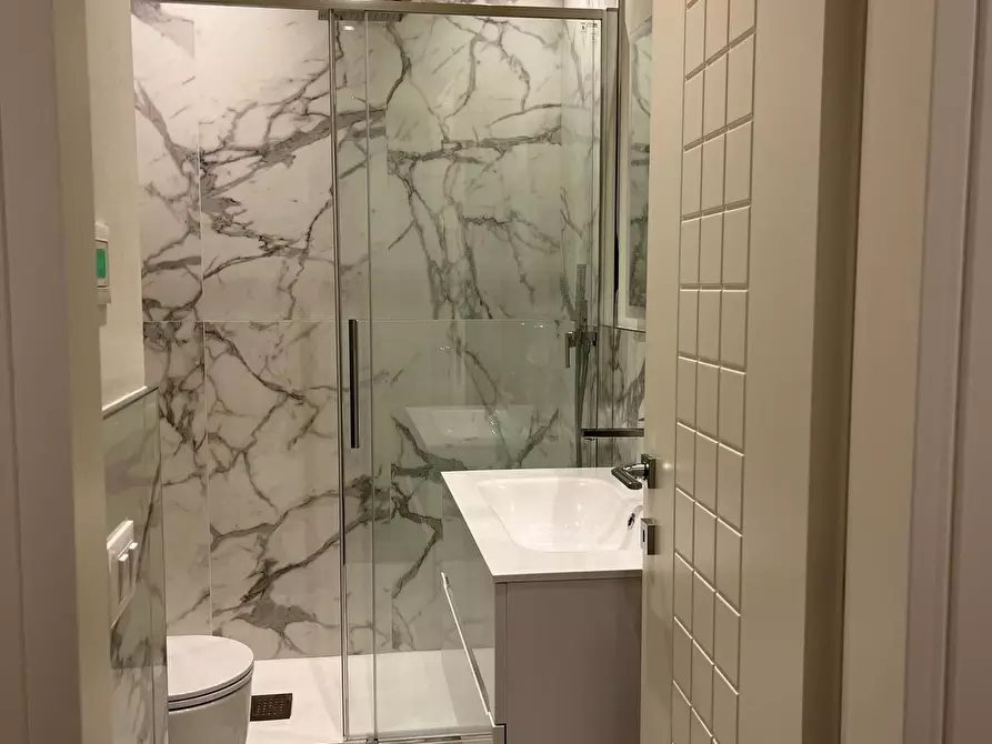 Immagine 11 di Appartamento in vendita  a Empoli