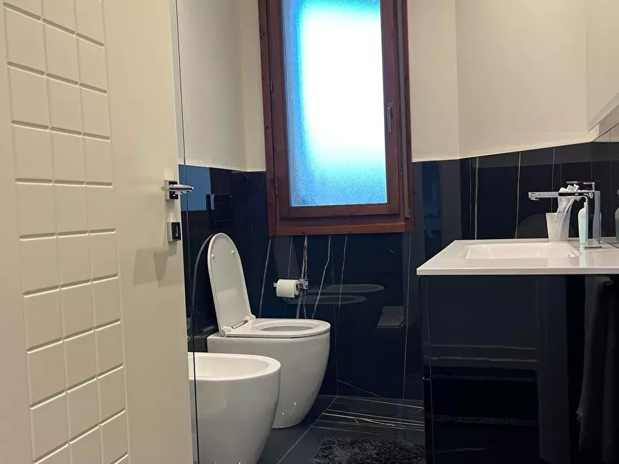 Immagine 8 di Appartamento in vendita  a Empoli