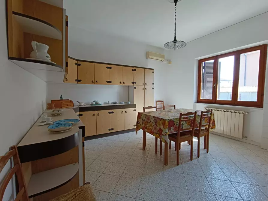 Immagine 28 di Casa semindipendente in vendita  a Ortonovo