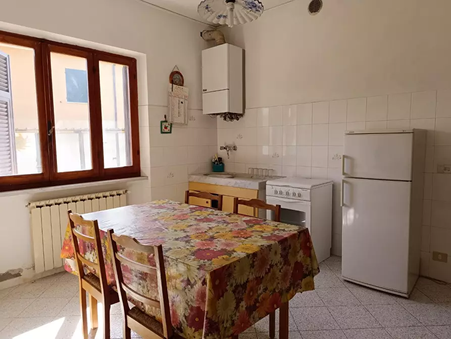 Immagine 26 di Casa semindipendente in vendita  a Ortonovo