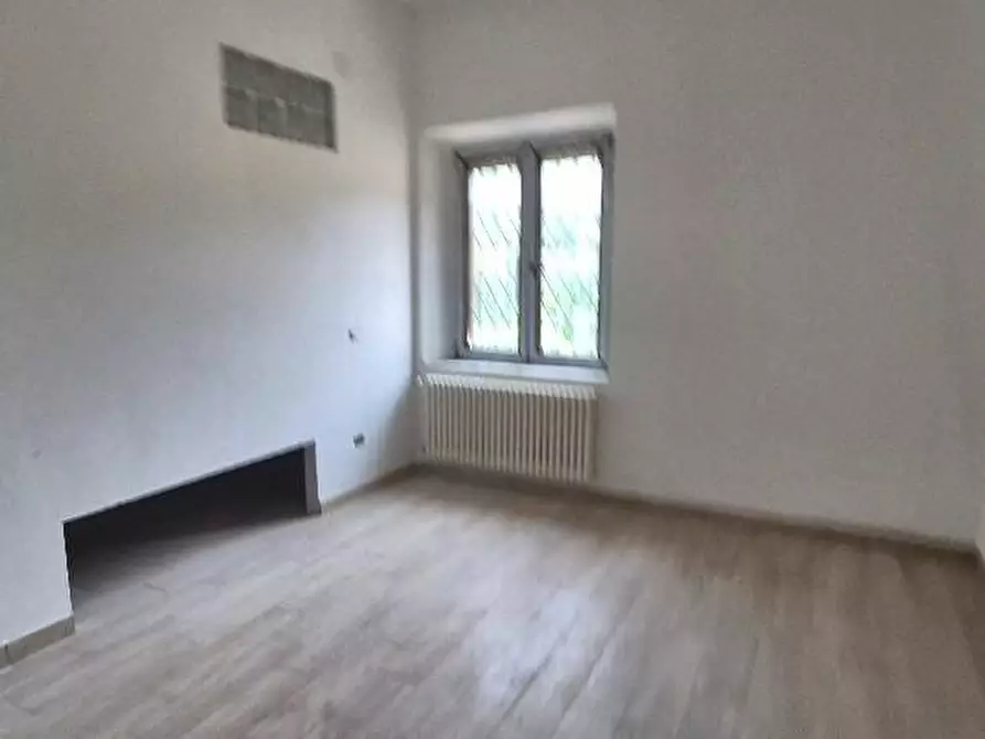 Immagine 17 di Appartamento in vendita  a Vicopisano