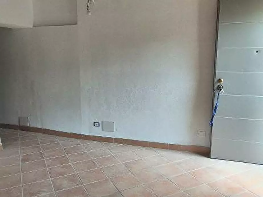 Immagine 18 di Appartamento in vendita  a Vicopisano