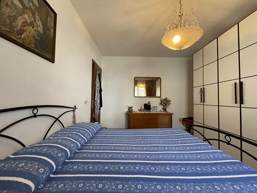 Immagine 19 di Casa indipendente in vendita  a Massarosa