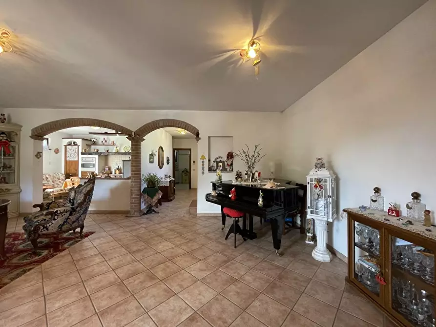 Immagine 3 di Casa indipendente in vendita  a Massarosa