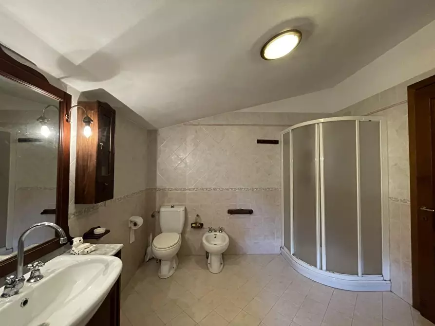 Immagine 46 di Casa indipendente in vendita  a Massarosa