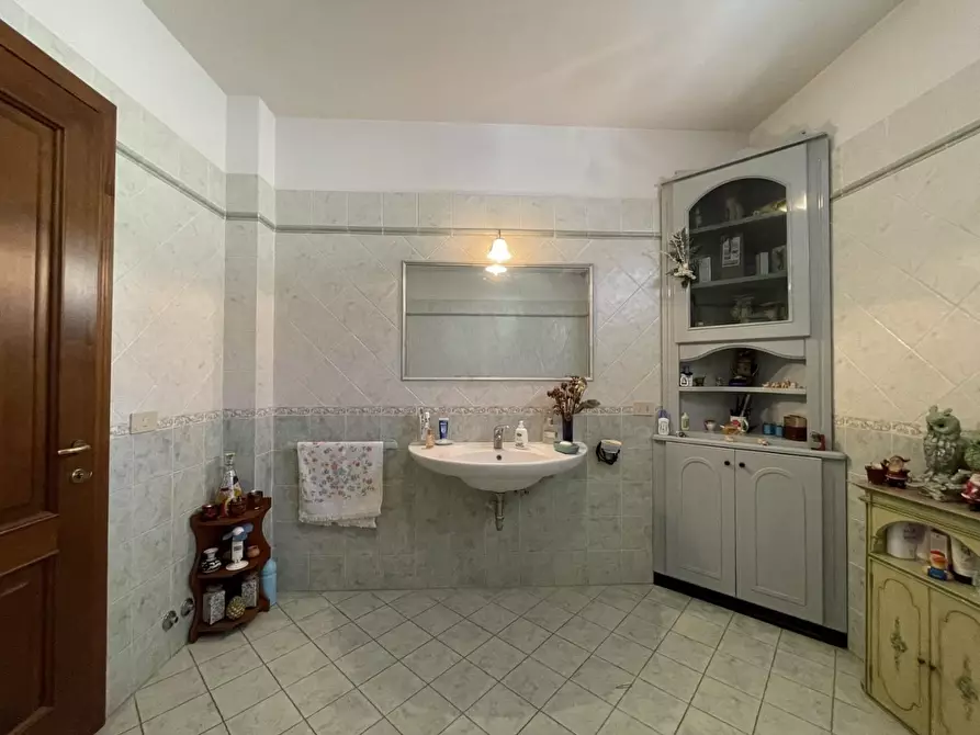 Immagine 24 di Casa indipendente in vendita  a Massarosa