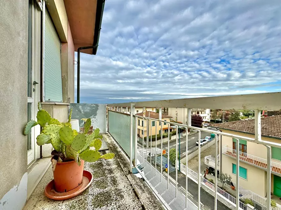 Immagine 13 di Appartamento in vendita  a Ponsacco