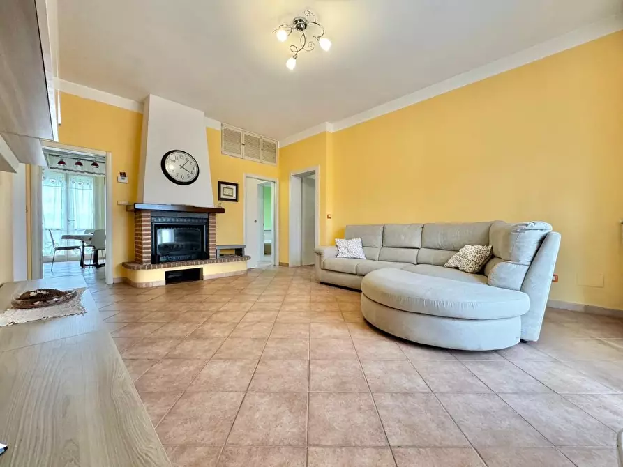 Immagine 1 di Appartamento in vendita  a Ponsacco