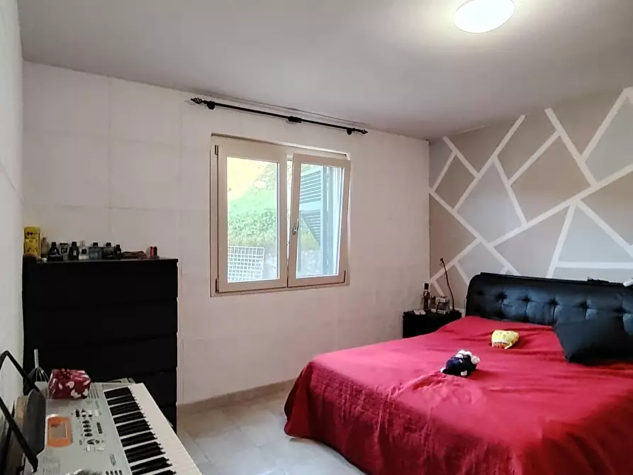 Immagine 22 di Casa indipendente in vendita  a Carrara