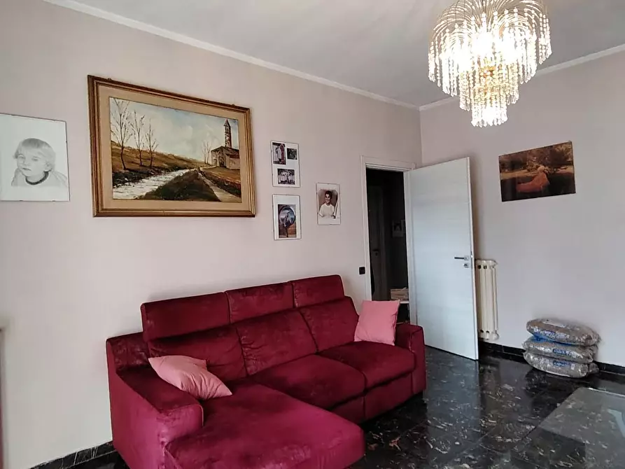 Immagine 5 di Casa indipendente in vendita  a Carrara