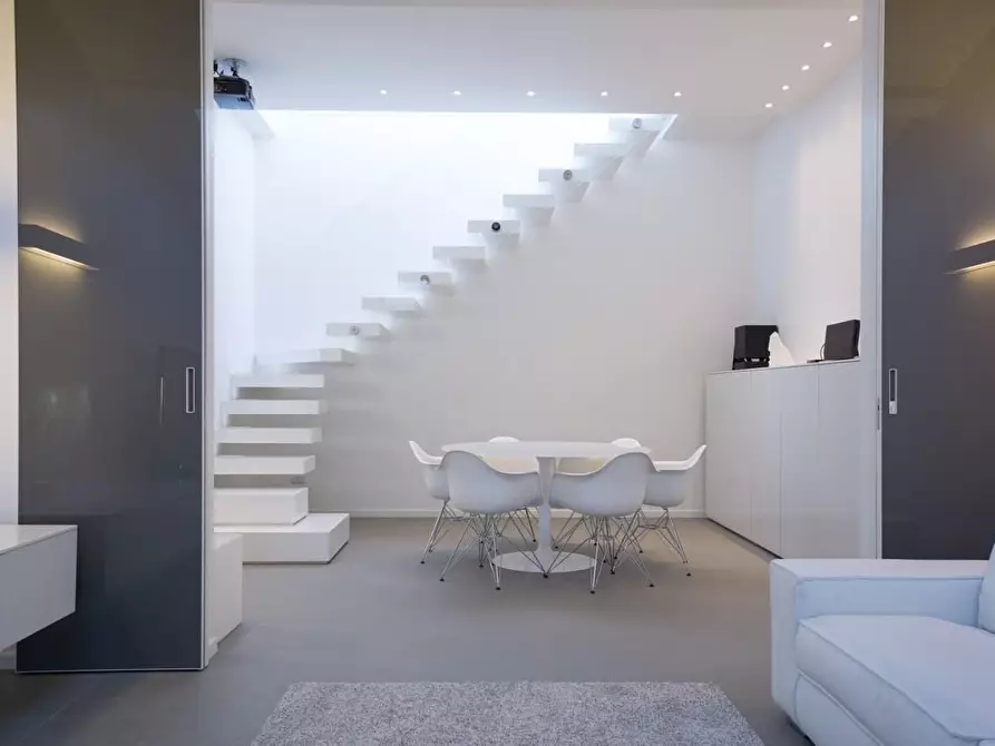 Immagine 6 di Mansarda in vendita  a Forte Dei Marmi