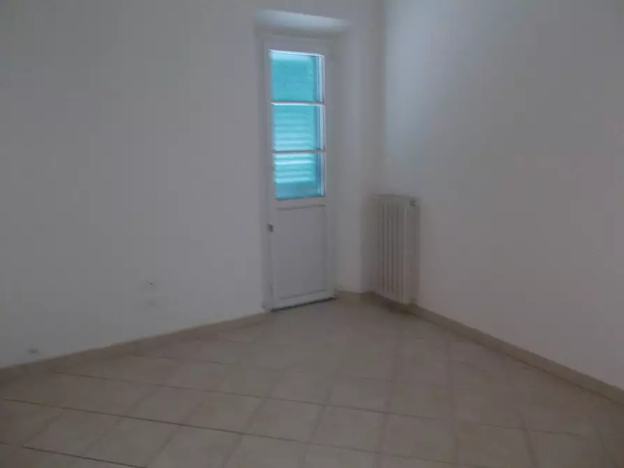 Immagine 8 di Villa in vendita  a San Giuliano Terme