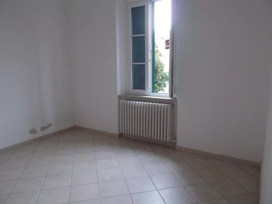 Immagine 11 di Villa in vendita  a San Giuliano Terme