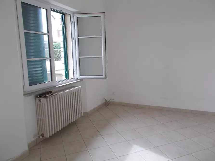 Immagine 7 di Villa in vendita  a San Giuliano Terme