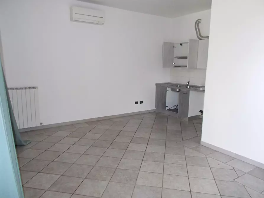 Immagine 4 di Villa in vendita  a San Giuliano Terme