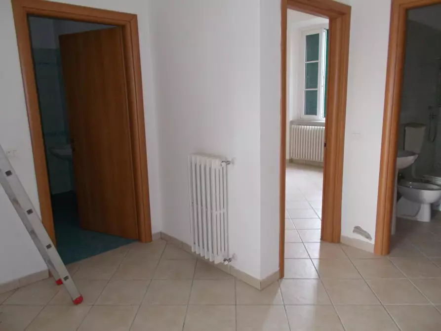 Immagine 21 di Villa in vendita  a San Giuliano Terme