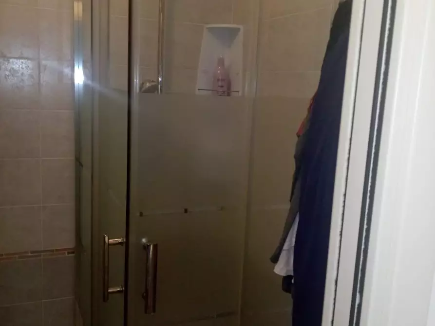 Immagine 14 di Appartamento in vendita  a Carrara