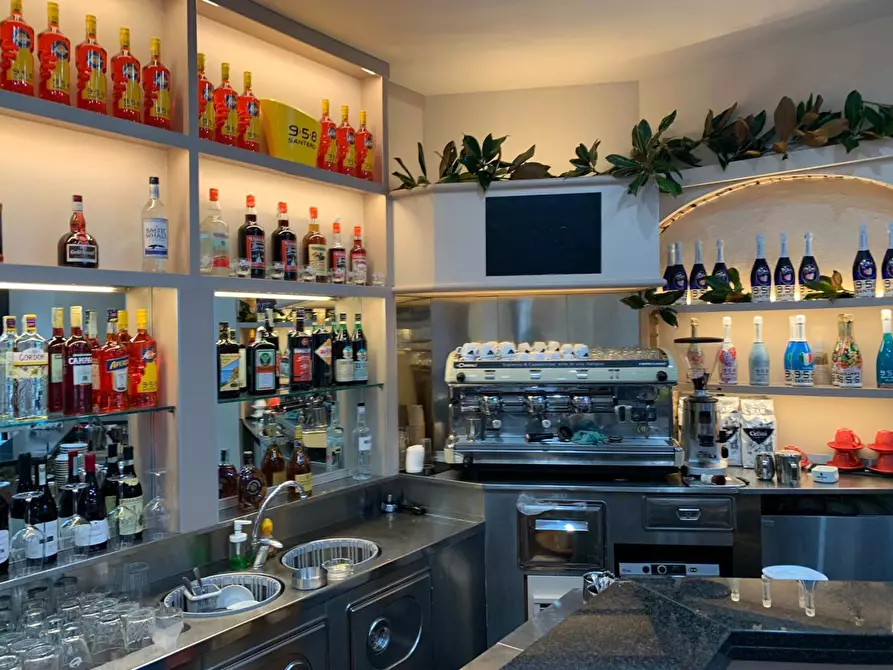 Immagine 3 di Bar / Ristorante in vendita  a Pisa