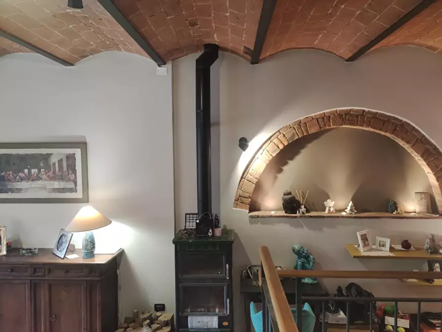 Immagine 3 di Rustico / casale in vendita  a Pisa