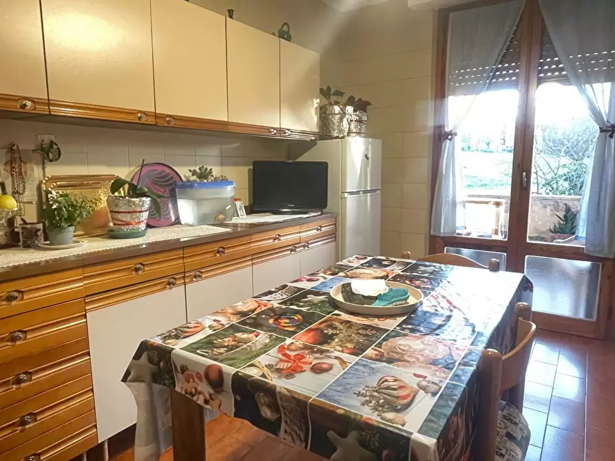 Immagine 6 di Appartamento in vendita  a Siena